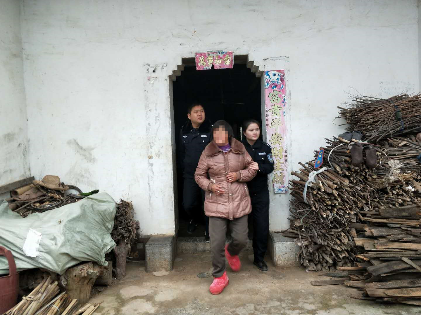微信图片_201801170853505_副本.jpg
