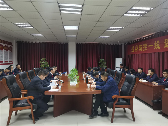 普法讲座护航企业发展.jpg